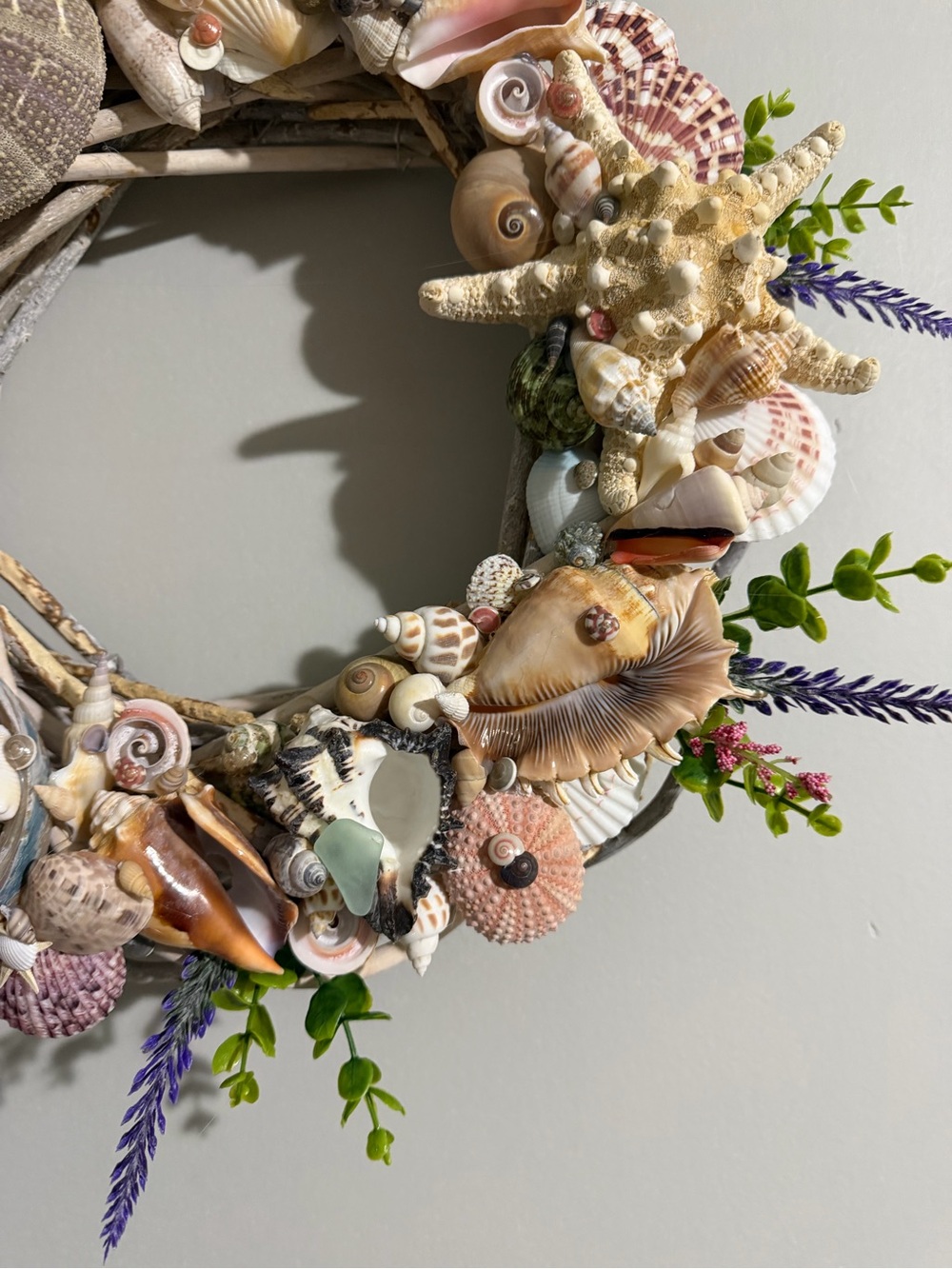 SeaShell Wreath | Coastal Decor | Beach Cottage | Handcrafted - Picture 10 of 15